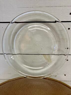 Anchor Hocking Glass Pie Pan.